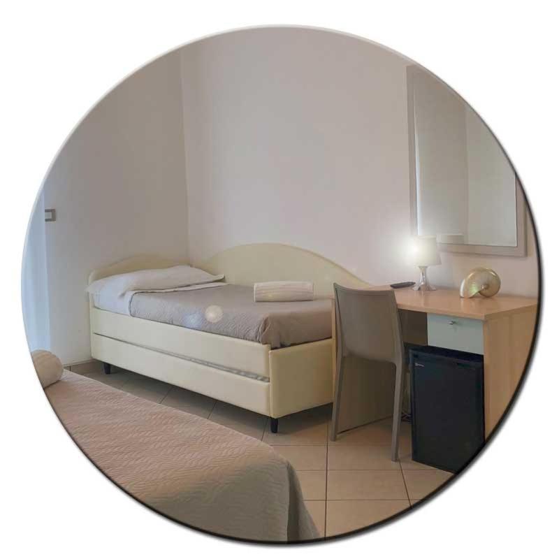 Hotel Amedea Cervia Bagian luar foto