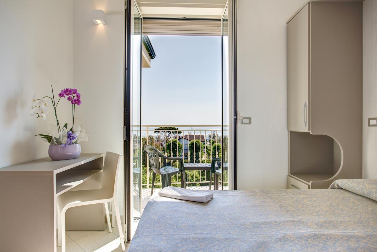 Hotel Amedea Cervia Bagian luar foto
