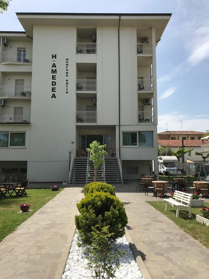 Hotel Amedea Cervia Bagian luar foto